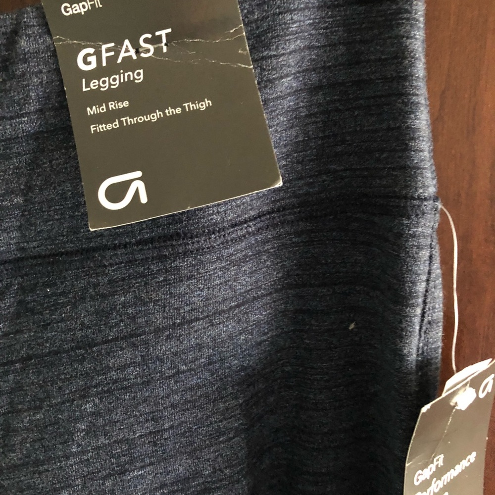 Gap yoga pants cute open leg design